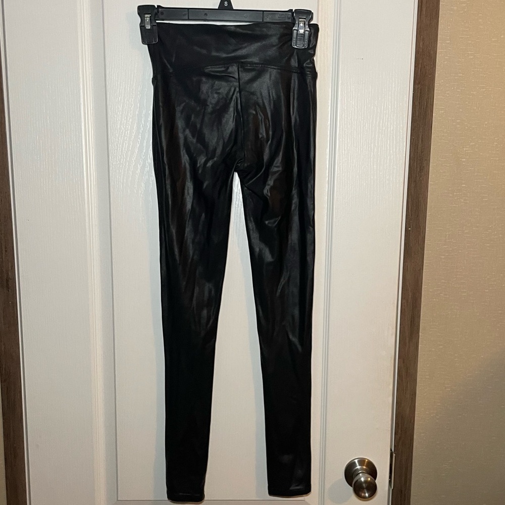 Spanx Women’s Faux Leather Leggings - 2437Q Black, Size Small Petite - Picture 4 of 6